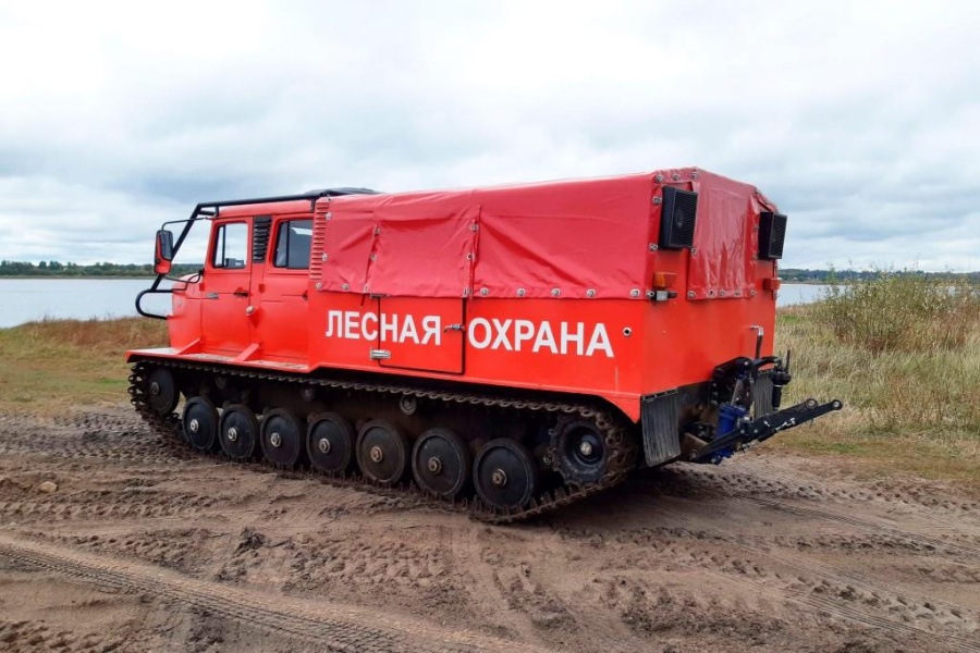 СТМ-1993.51 с плугом ПДП-1,2 и пож. оборудованием