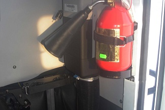 Доп. опции в пассажирском салоне: Автономный отопитель, стойка под оружие, огнетушитель с креплением