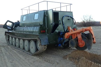 ГАЗ-34039 с плугом ПДП-1,2